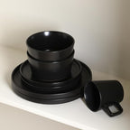 Stone Lain Celina Stoneware 16 Piece Dinnerware Set, Plates and Bowls, Black Matte Dish, Service for 4 – Minimalist Round Style, Microwave & Dishwasher Safe