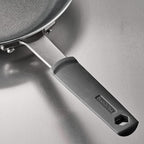 Tramontina Professional Fusion 14-Inch Non Stick Extra Large Frying Pan, Heavy-Gauge Aluminum Skillet with Reinforced Nonstick Coating, Dishwasher and Oven Safe