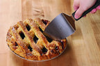 Mercer Culinary Millennia Pie Knife/Server, 5 Inch x 3 Inch Blade, Black Handle